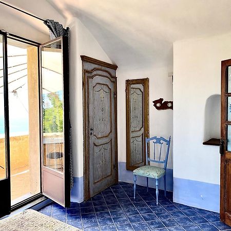 Casa Vacanze A Lea L'Ua Finale Ligure Room photo
