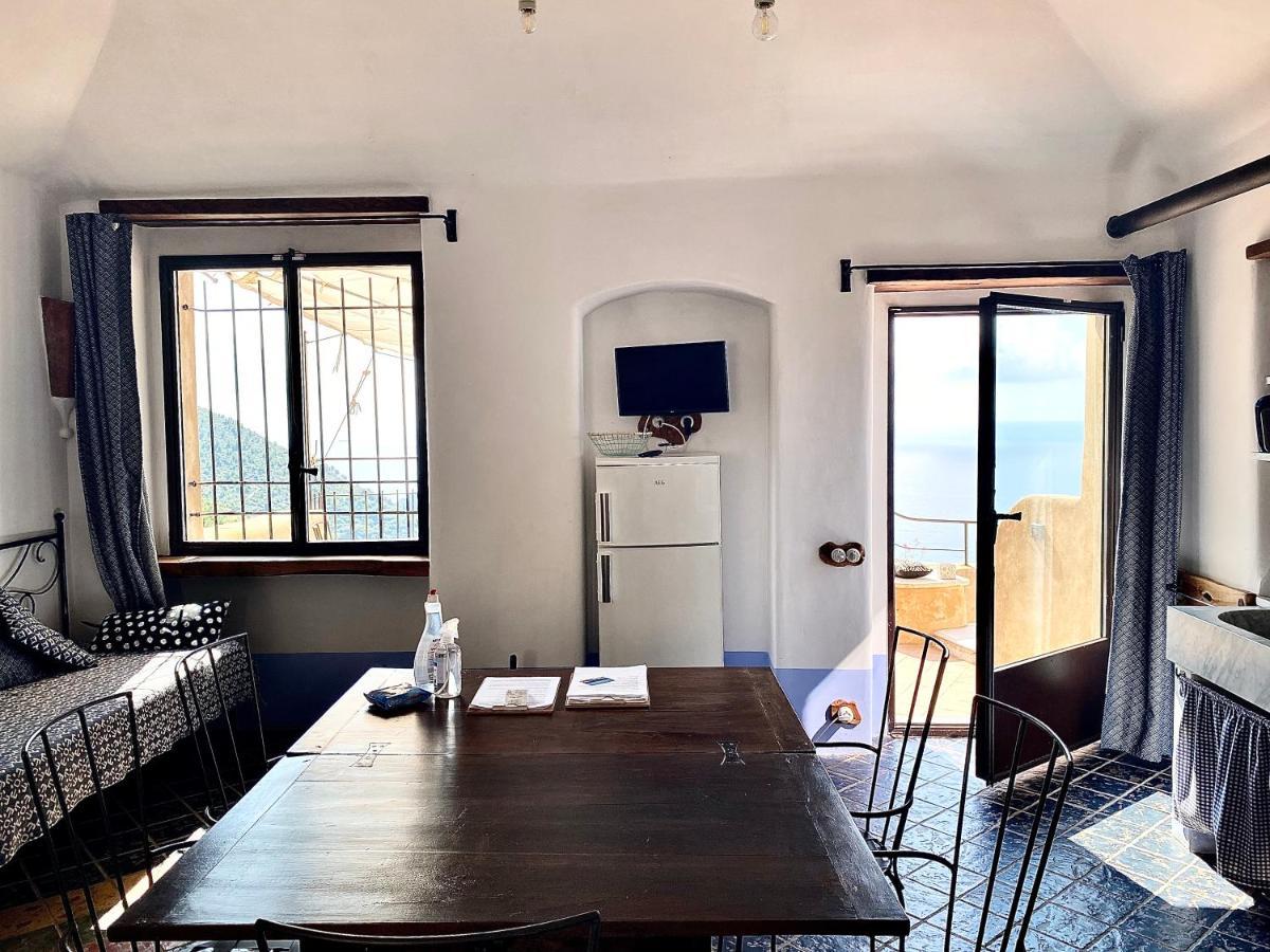 Casa Vacanze A Lea L'Ua Finale Ligure Exterior photo