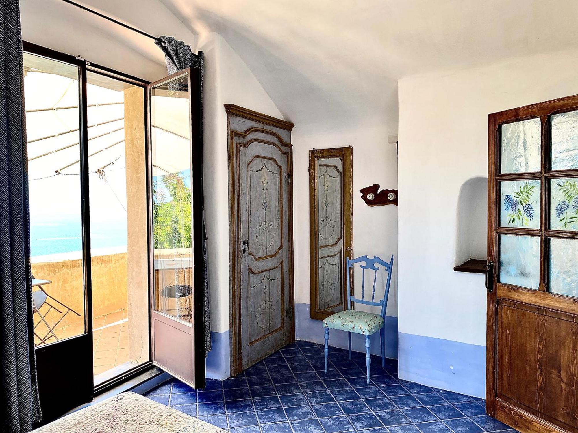 Casa Vacanze A Lea L'Ua Finale Ligure Room photo